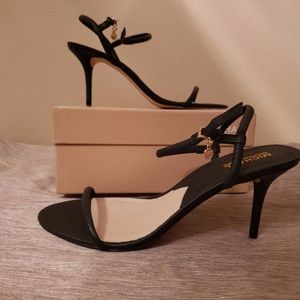 Michael Kors Blue Leather Carlene Sandals size 11M